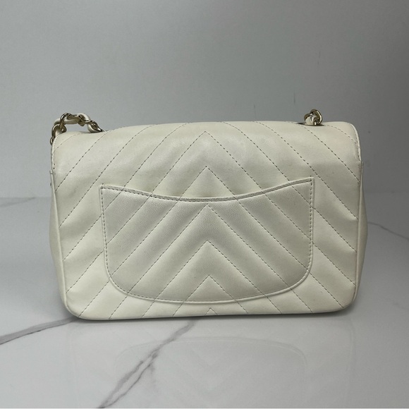 Chanel Chevron Mini Rectangle Chain Bag - Picture 3 of 6